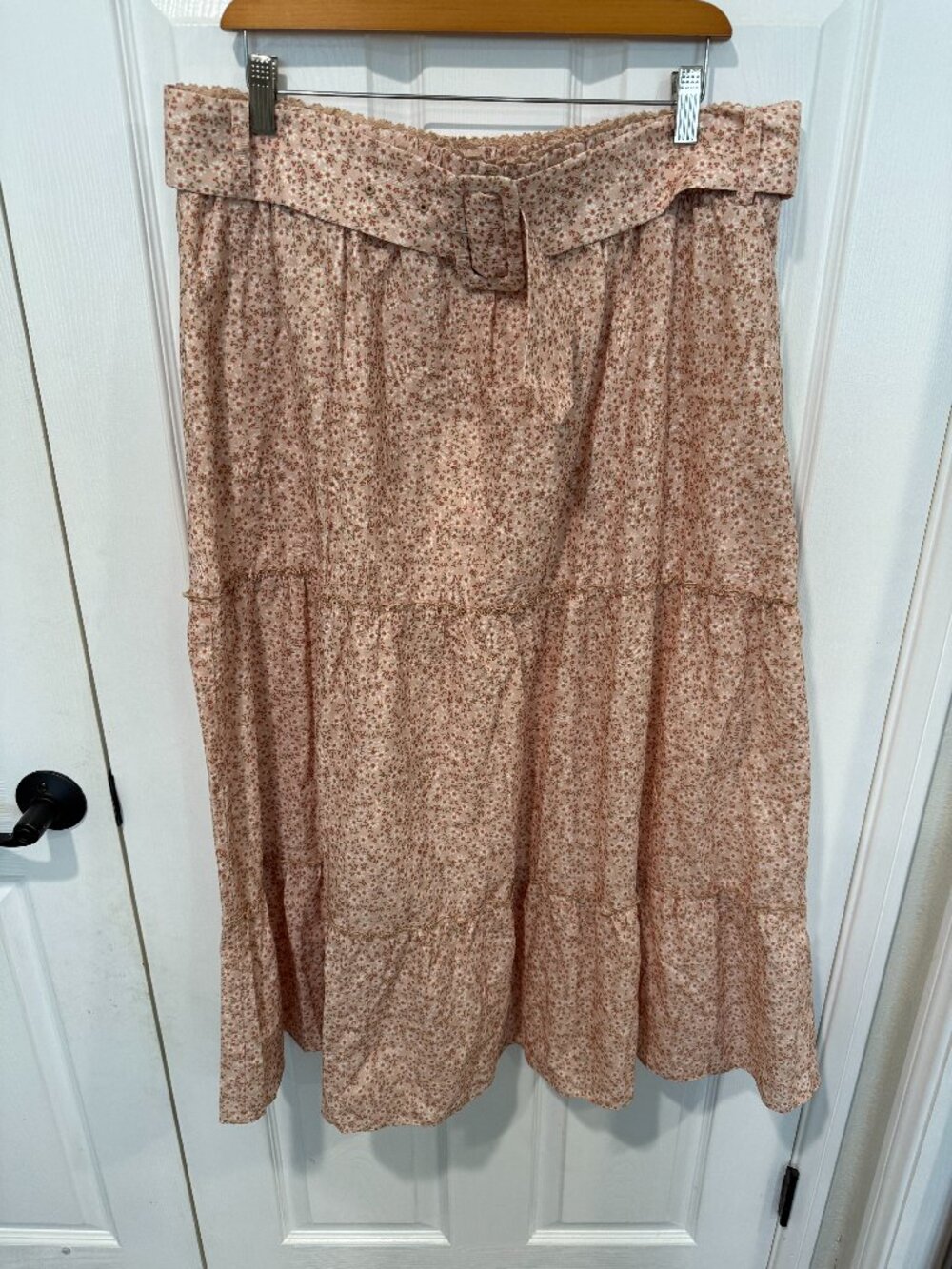 SHOW ME YOUR MUMU Miley Midi Skirt Cream Size Floral XXL